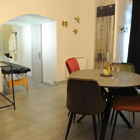 L'un Des Sens Apartment *